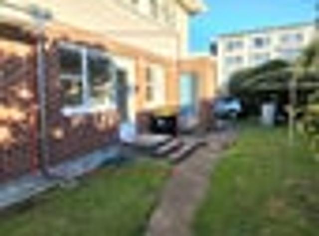 Apartment for rent in Matata, Wellington