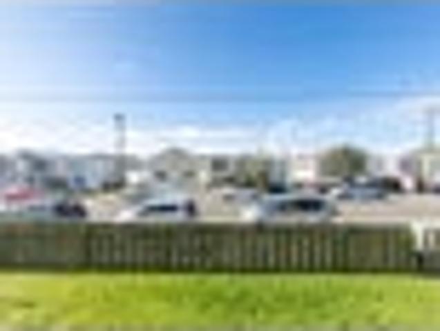 Townhouse for rent in Kilbirnie