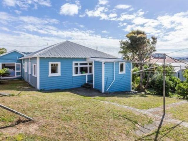 House for rent in Matata, Wellington