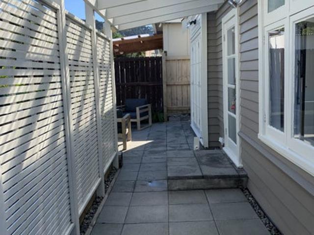 Apartment for rent in Matata, Wellington