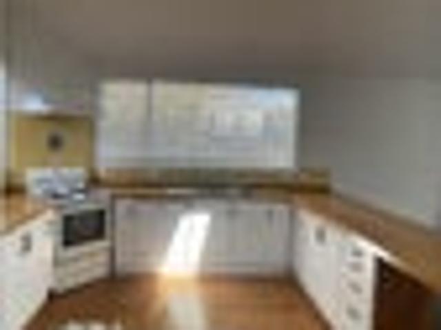 Townhouse for rent in Matata, Wellington