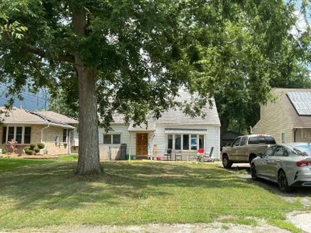 House for sale in Midlothian, Illinois