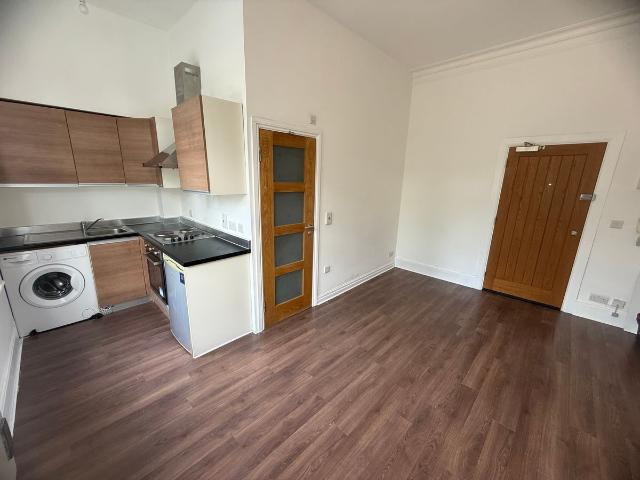Studio for rent in Kilburn, Greater London