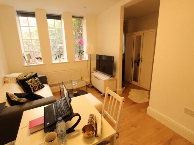 Apartment for rent in London Borough of Camden, Greater London