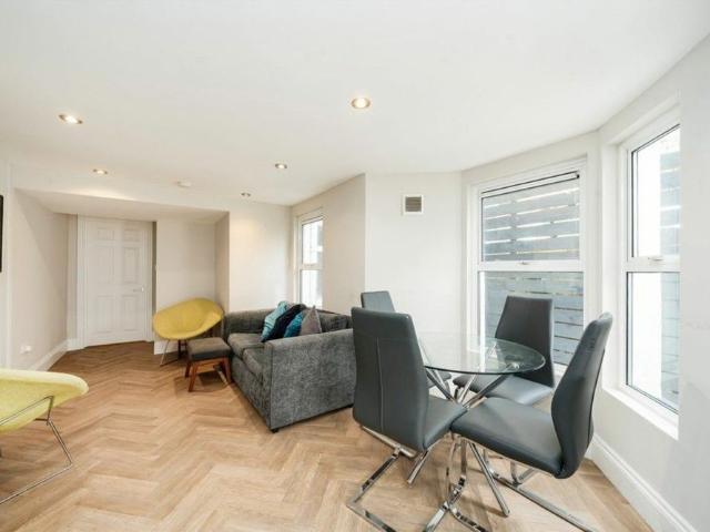 House for rent in Kensal Town, Maida Vale