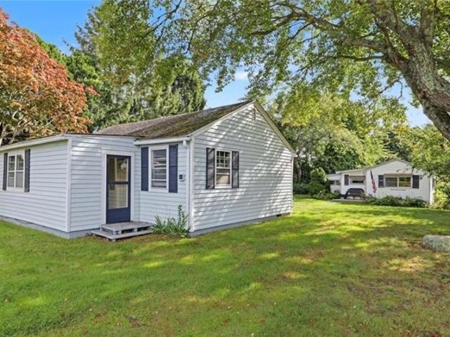 House for sale in Charlestown Beach, Charlestown