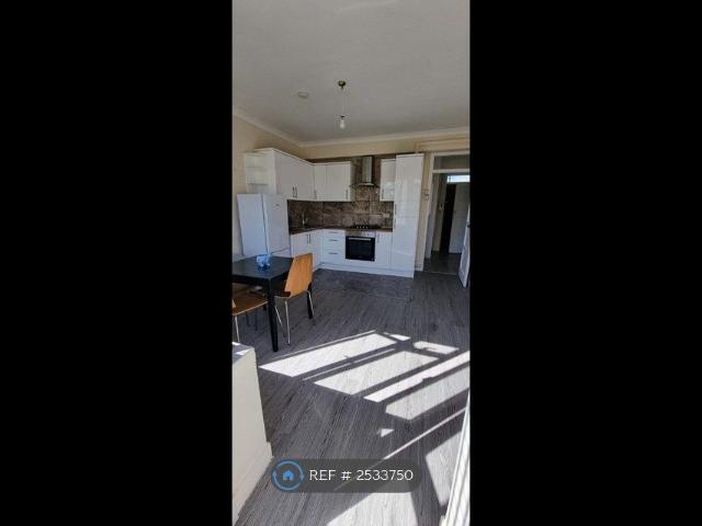 Apartment for rent in Kilburn, Greater London