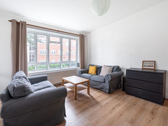 Apartment for rent in Kilburn, Greater London