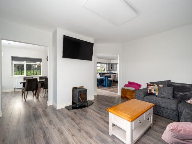 House to rent in Lecarrow, Connacht