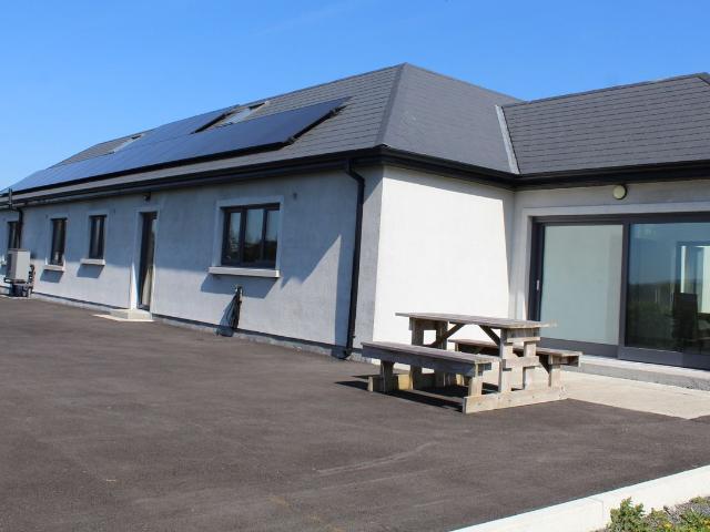 Bungalow for sale in Borris