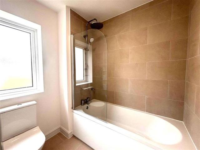 Detached House to rent in Brannockstown, North Tipperary