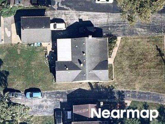 House for sale in Midlothian, Illinois