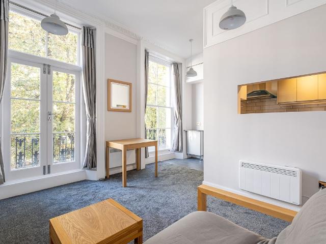 Apartment for rent in Kensal Town, Bayswater