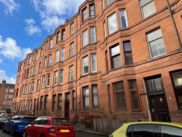 Apartment for rent in Thornwood, Glasgow