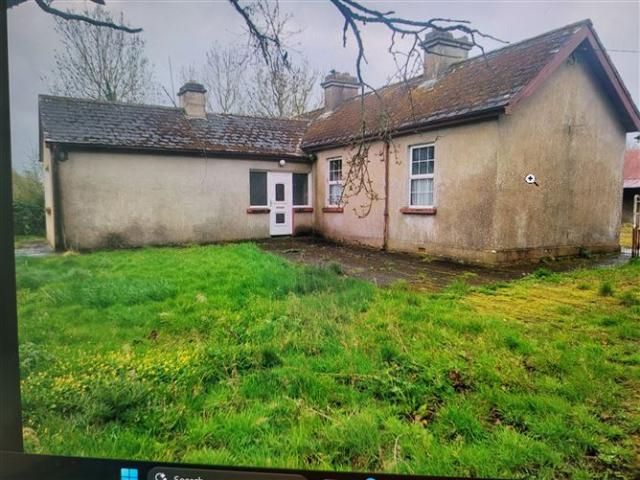 Detached House for sale in Cappamore, South Tipperary