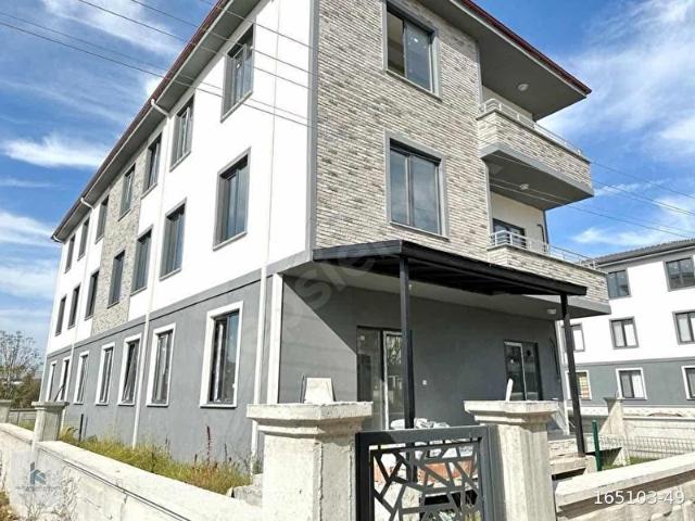 Akkum, Karasu içerisinde satılık mülk