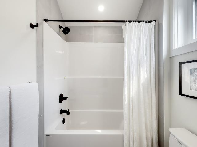 House for rent in Alpine Park, Calgary