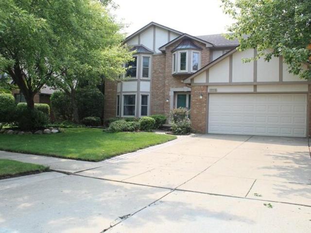 House for sale in Clinton Township