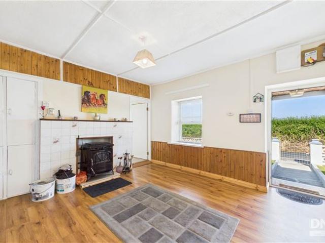Detached House for sale in Curragh, Connacht