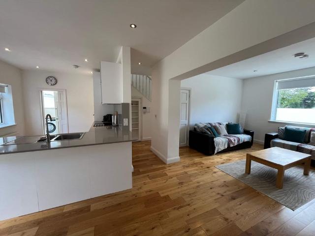 Apartment to rent in Dundrum, North Tipperary
