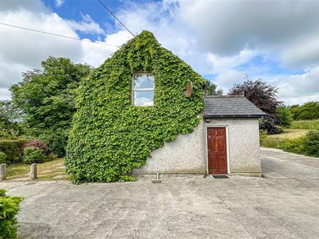 Farm for sale in Ballyfoyle