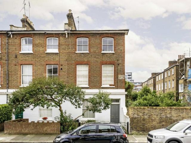 Apartment for rent in Hammersmith, Greater London