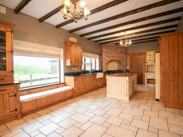 House to rent in Cavan