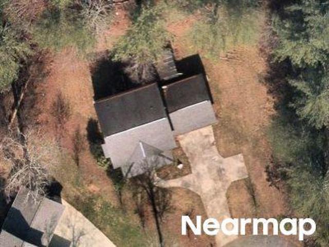 House for sale in Hiddenite, North Carolina
