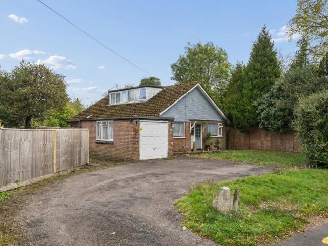 House for rent in Hotley Bottom, Prestwood