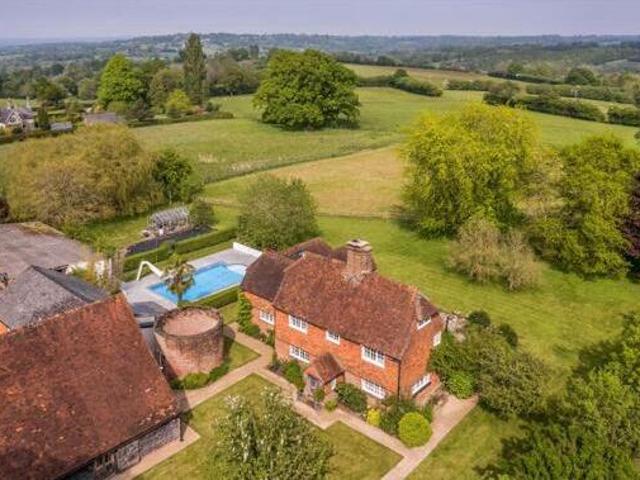 House for sale in Sandown Park, Kent