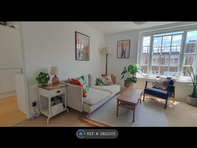 House for rent in Oval, Greater London