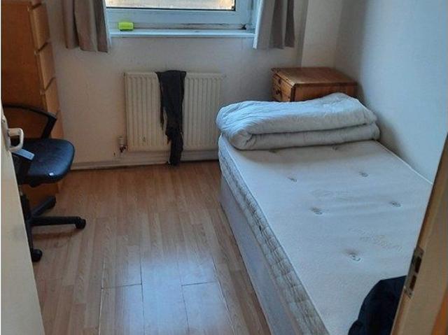 Room for rent in Bromley-by-Bow, Greater London