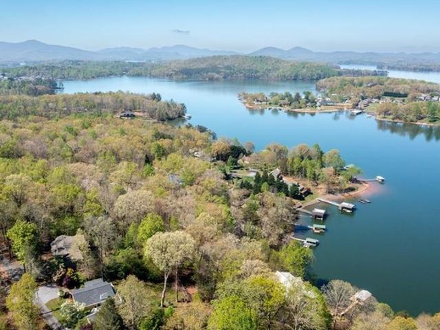 Land for sale in Hayesville, North Carolina