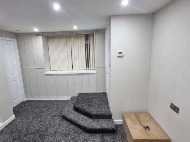 Apartment for rent in Dewsbury, Dewsbury Moor