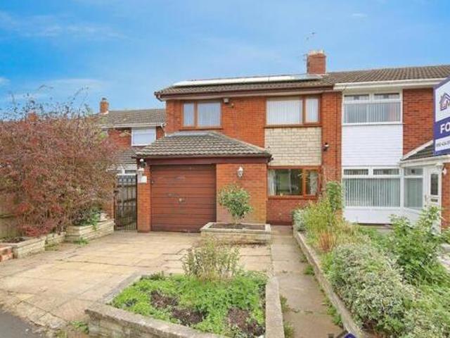 House for sale in Widnes