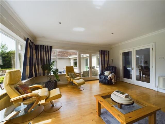 House for sale in Ballinakill