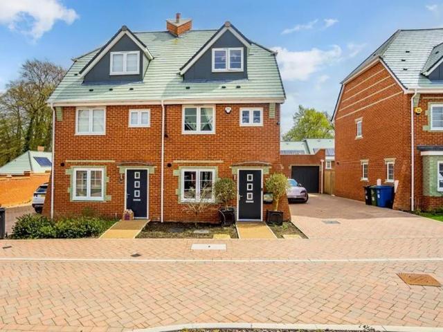 House for rent in High Wycombe Community Board, High Wycombe
