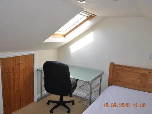 Room for rent in Nangreaves, Wales