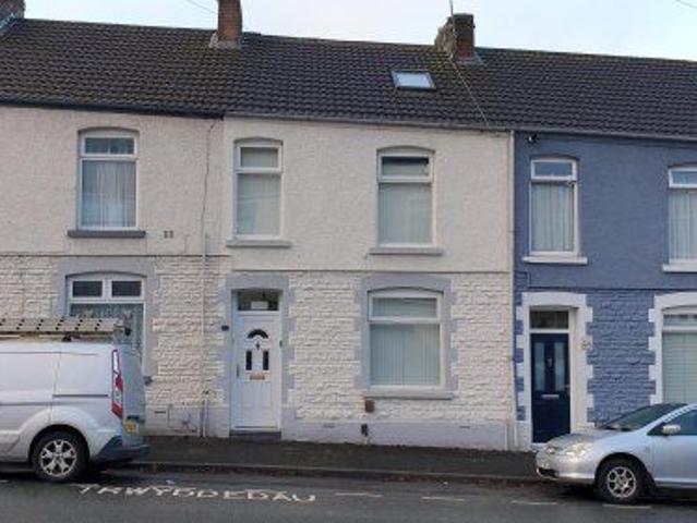 Room for rent in Nangreaves, Wales