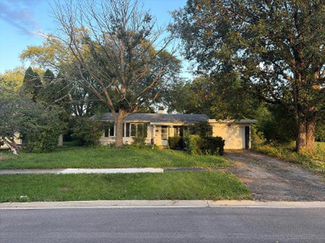 House for sale in Lemont, Cook County