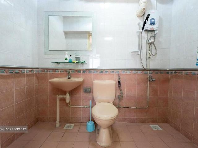 HDB House for sale in Bukit Timah