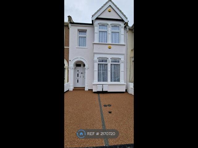 Apartment for rent in London Borough of Redbridge, Greater London