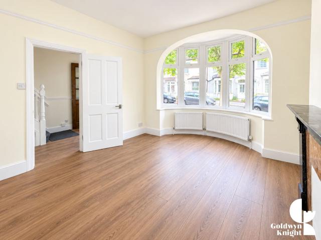 House for rent in London Borough of Newham, Greater London