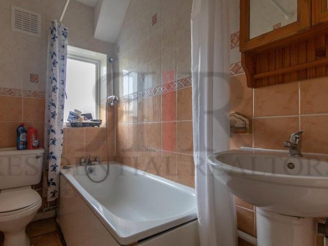 Apartment for rent in Nunhead, Greater London
