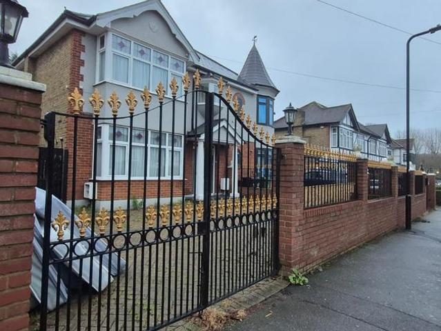 House for rent in Chingford, Greater London