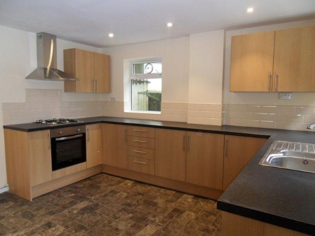 House for rent in Tycoch, Nangreaves
