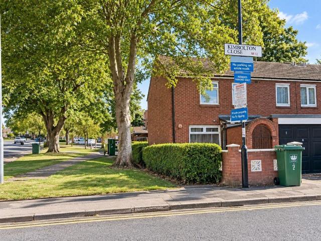 House for rent in Redbrick Estate, Greater London