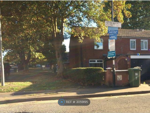 House for rent in Redbrick Estate, Greater London