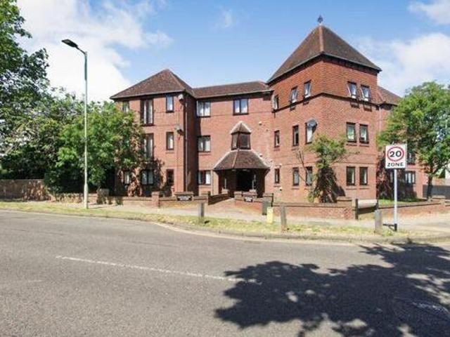 House for sale in Bedford
