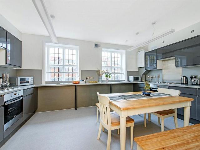 House for rent in Pimlico, Greater London